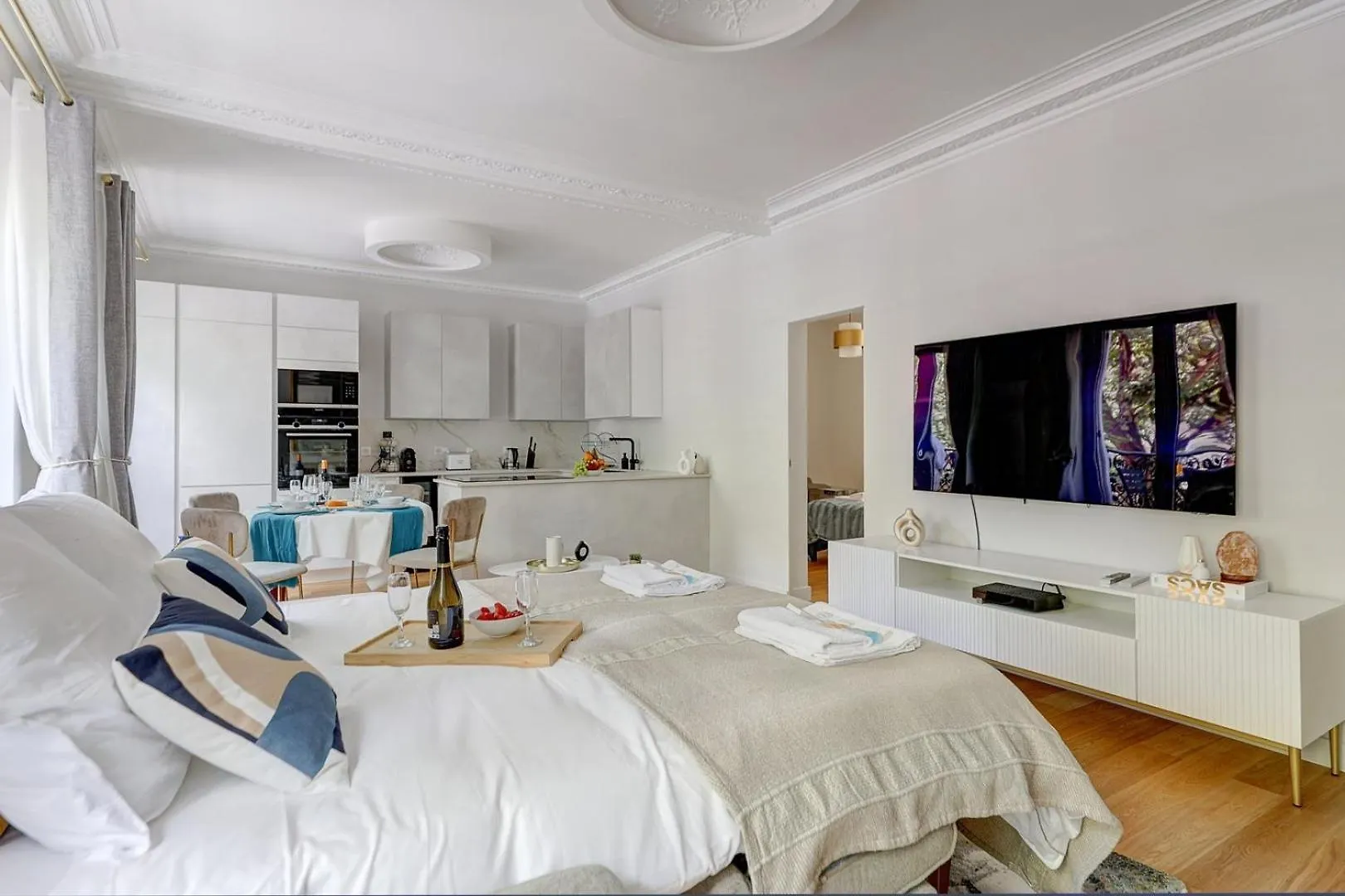 1Er Arrondissement Paris Luxueuse Suite contacts